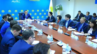 Нур Отан, фото - Новости Zakon.kz от 10.04.2019 16:54