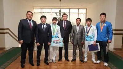 Zakon.kz, фото - Новости Zakon.kz от 26.09.2014 17:29