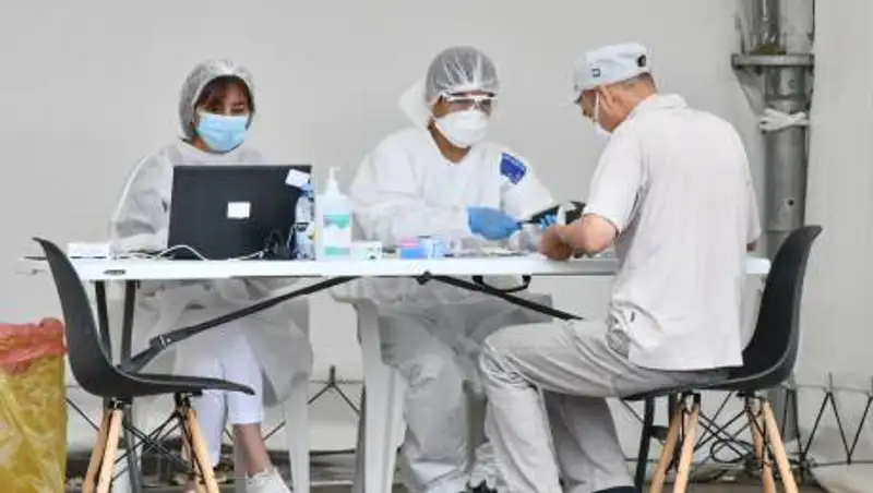 В Казахстане число зараженных COVID-19 близится к 900 тысячам