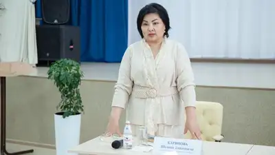 Шолпан Каринова освобождена от должности первого вице-министра просвещения