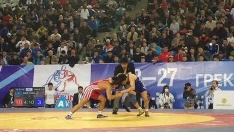 Казахстанец Расул Калиев стал золотым призером чемпионата Азии по борьбе