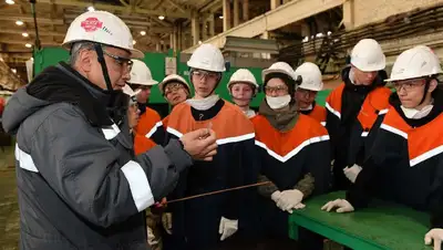 экскурсия, фото - Новости Zakon.kz от 08.04.2022 14:12