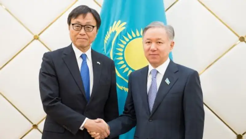 Нурлан Нигматулин принял посла Японии