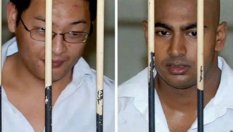 Австралийских наркодилеров везут на казнь в Индонезии