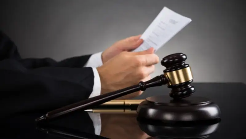 Осужденный за групповое изнасилование экс-полицейский недоволен приговором