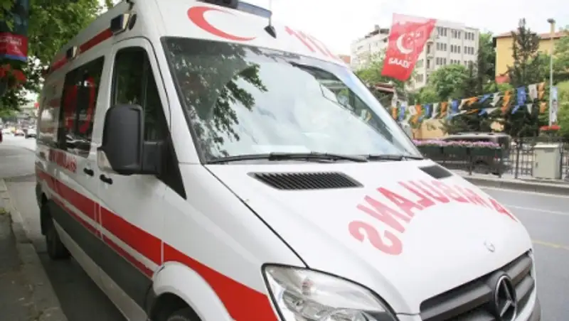 Момент взрыва в метро Стамбула зафиксировали уличные камеры