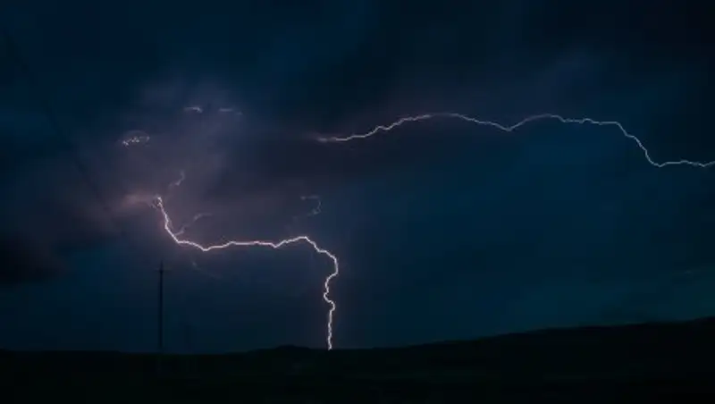 Молния поразила чабана в ВКО