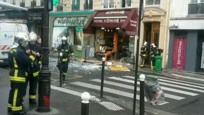 При взрыве на шоколадной фабрике в Париже пострадали пять человек