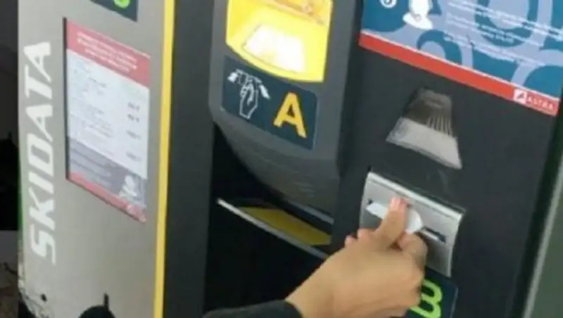 Фото со счетом в 1,4 млн тенге за парковку прокомментировали в «Аstana LRT»