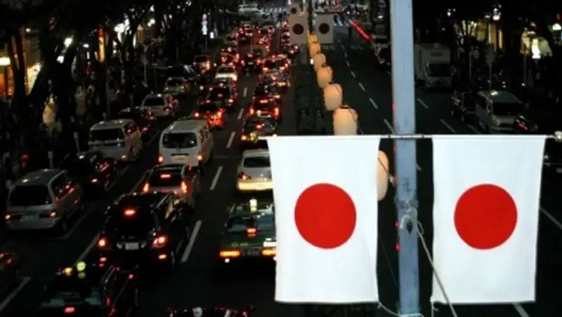 СМИ: около 360 тысяч пассажиров электричек застряли в Токио