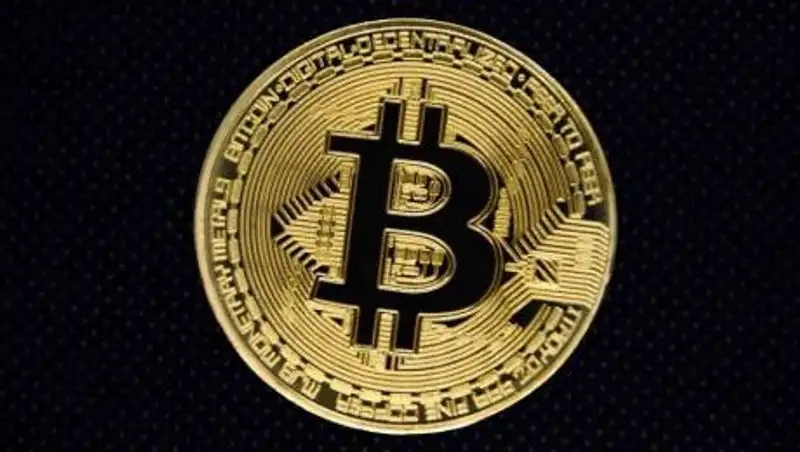 Цена биткоина достигла 50 тысяч долларов