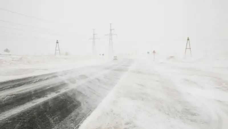 Ситуация на автомобильных дорогах Карагандинской области по состоянию на 29 декабря