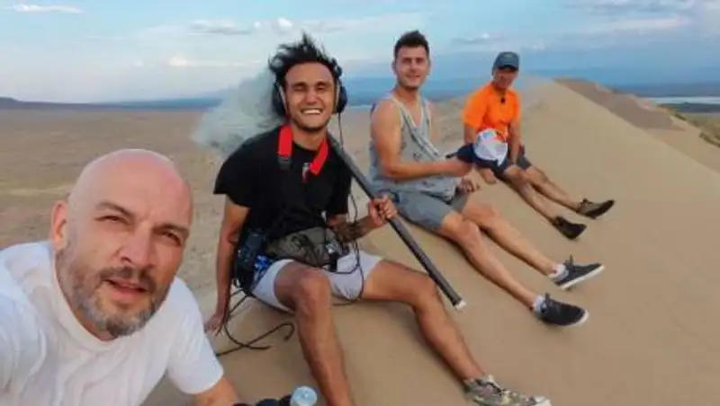 "Вау, Казахстан!": путешествие от поющего бархана до "Долины замков"