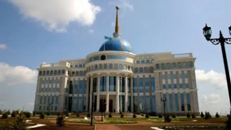 Лидеры традиционных религий РК получили медали «20-летие Ассамблеи народа Казахстана» 