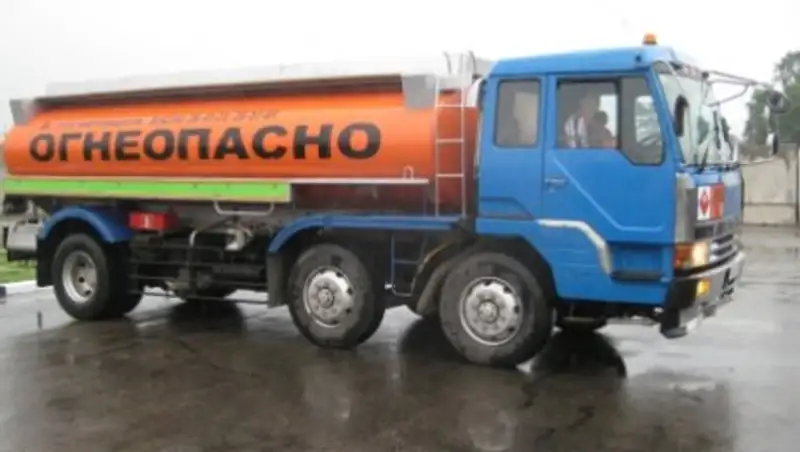 Более 90 т бензина пытались вывезти в Россию казахстанцы