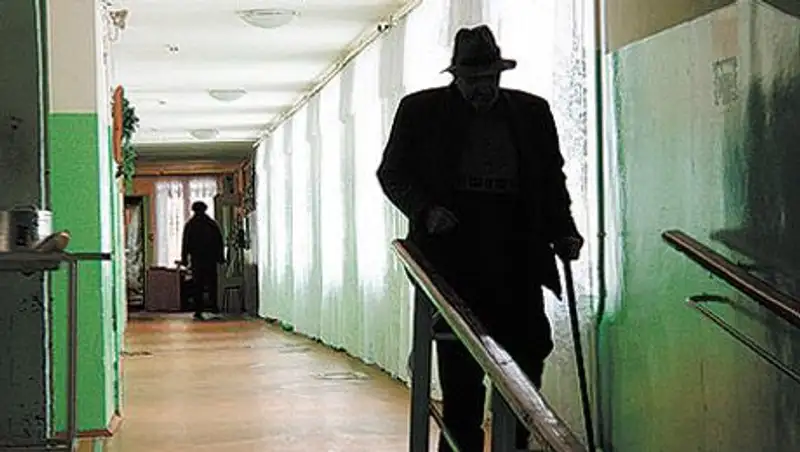 Сегодня в Казахстане работает 49 государственных и 9 частных домов престарелых