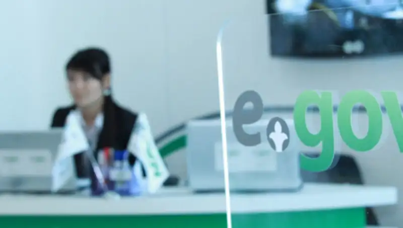 Юристы продолжают указывать на факты незаконной выдачи справок в ЦОНах