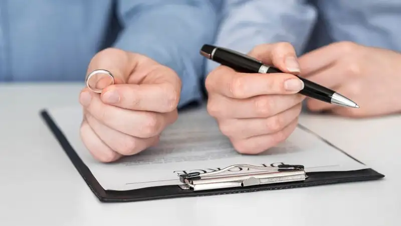 Опрос: только треть молодых южнокорейцев положительно относятся к браку