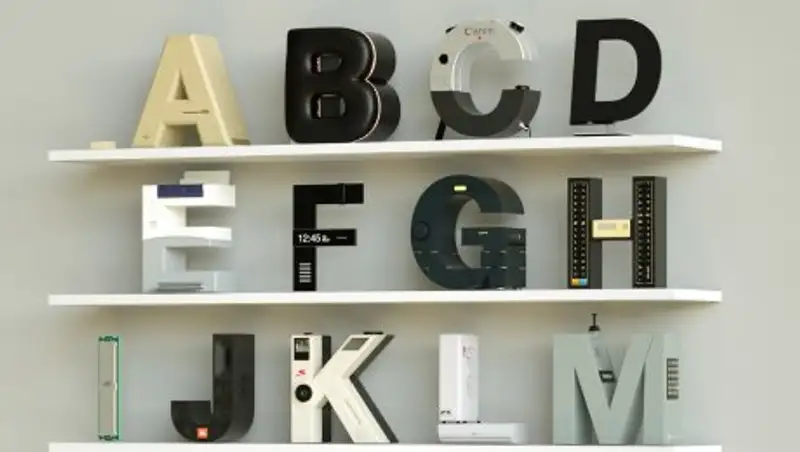 Дизайнер превратила знаменитые бренды в алфавит