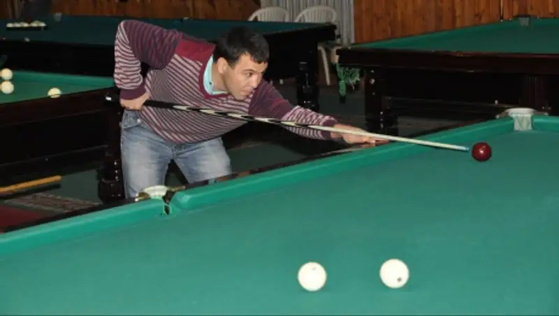 Чиновники Акмолинской области приняли участие в соревнованиях по бильярду