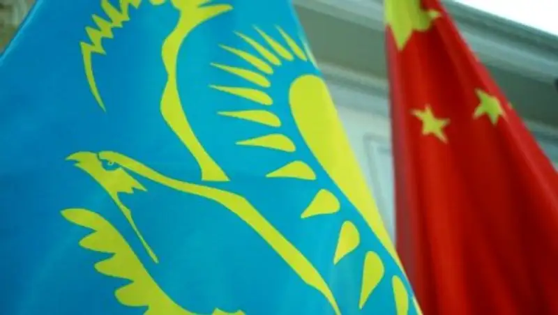 Назарбаев: Торговля с Китаем выросла на 30%