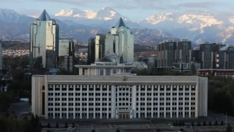 Санврач объяснила, почему Алматы попал в "темно-красную" зону