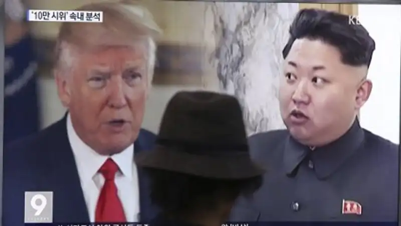 Трамп заявил, что с Ким Чен Ыном давно надо "разделаться"