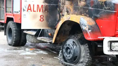 Техника Службы пожаротушения ДЧС Алматы, фото - Новости Zakon.kz от 13.01.2022 16:36