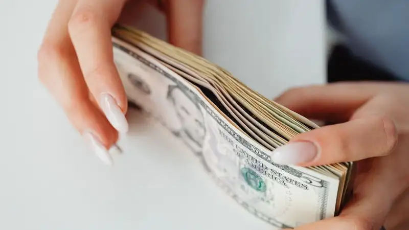 Курсы валют в обменниках Казахстана на 18 августа