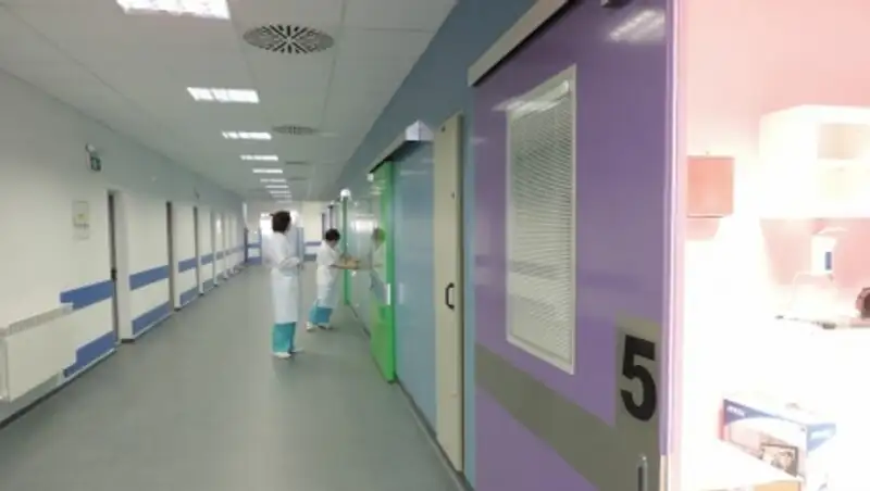 В Актау после прививки от кори госпитализировано 15 подростков