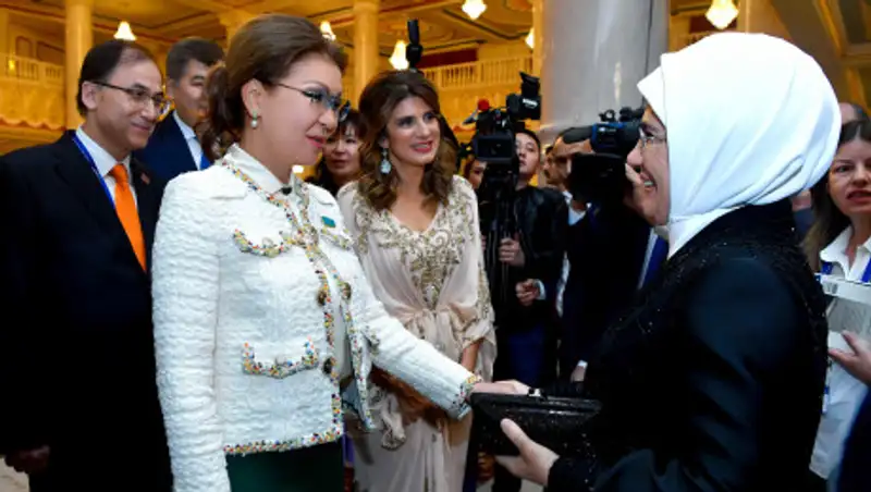 Дарига Назарбаева встретилась с первой леди Турецкой Республики Эмине Эрдоган