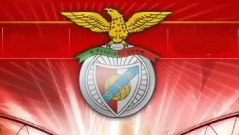 За полтора года «Бенфика» заработала на трансферах 77 миллионов евро