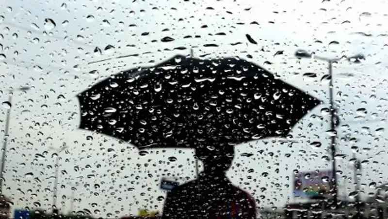 Неустойчивая погода - от тепла до резкого похолодания - ждет казахстанцев в октябре