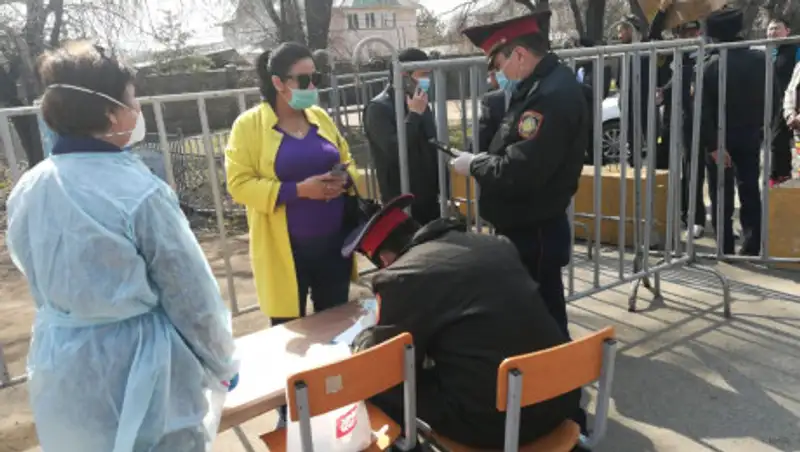 Подробности заражения коронавирусом в Атырауской области