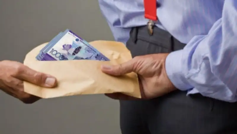 Антикоррупционная служба начала расследование против своего сотрудника