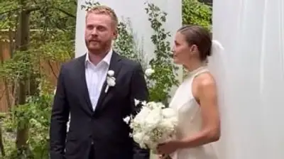 Стендап-комик из Казахстана Евгений Чебатков женился, фото - Новости Zakon.kz от 17.07.2023 19:19