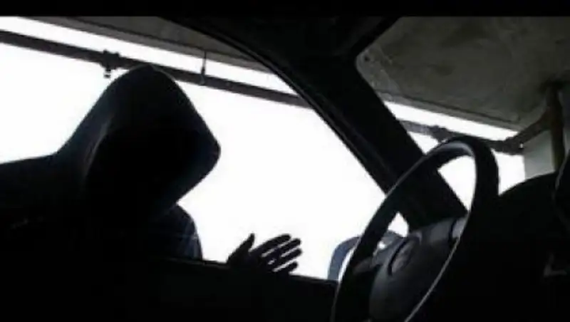 В Усть-Каменогорске задержали нетрезвого водителя за рулем угнанной машины