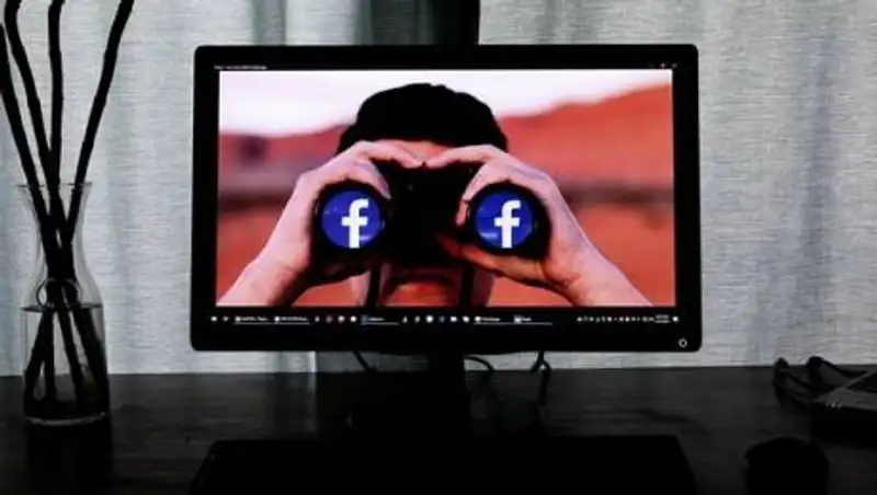 Facebook шпионит за пользователями Instagram - СМИ