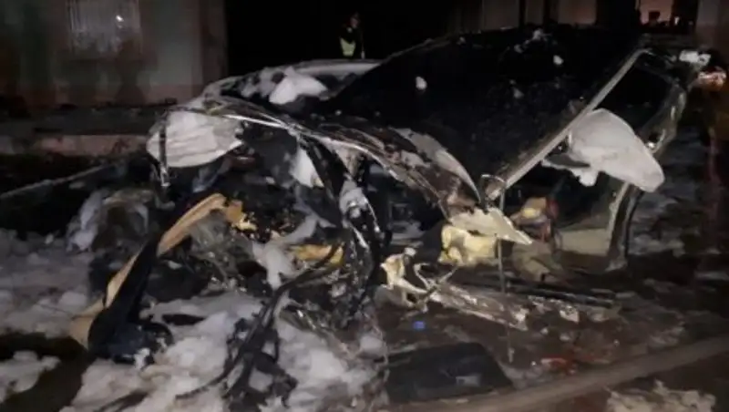 В страшной аварии в Шымкенте погиб водитель