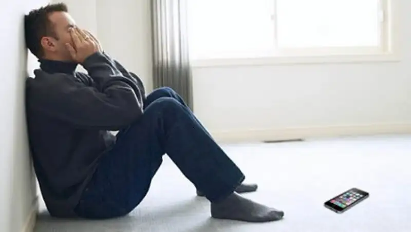 Психолог рассказал, что общего у поклонников Apple и наркоманов