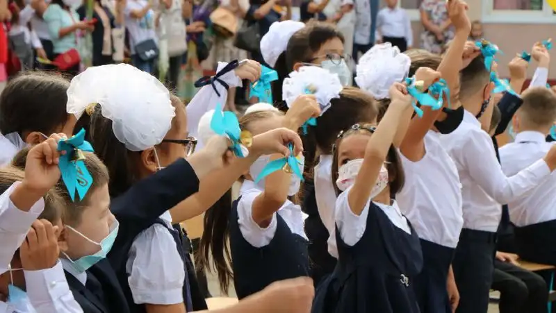 «Последний звонок» только для отличников: информацию опровергли в акимате Кокшетау