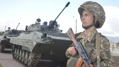 Дружная многонациональная воинская семья, фото - Новости Zakon.kz от 01.05.2023 12:38