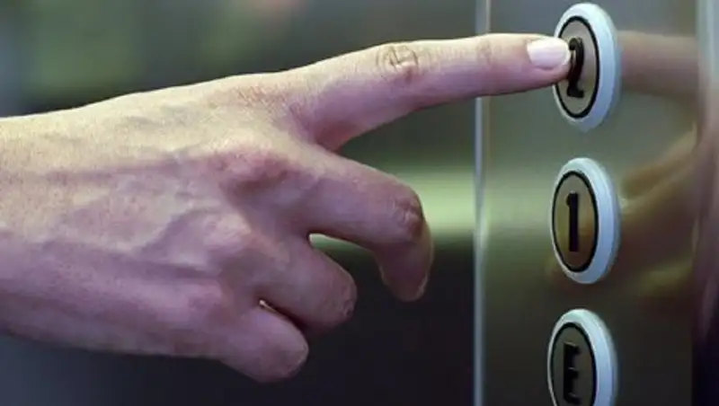 Около 100 лифтов в 2017 году заменили в Астане