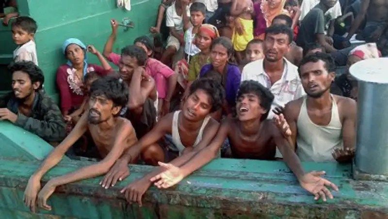 Число беженцев из Мьянмы приближается к 400 тысячам человек