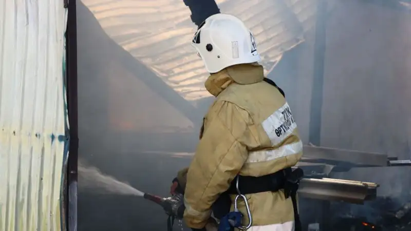 Спасатели предупредили алматинцев об опасности отравления угарным газом