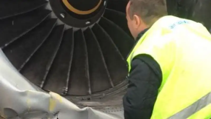 Появилось видео из самолета, сошедшего с полосы в Астане