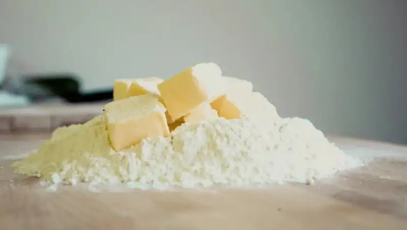 Два супермаркета в Нур-Султане завышали цены на продукты