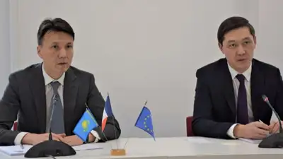 переговоры, фото - Новости Zakon.kz от 02.12.2022 17:51