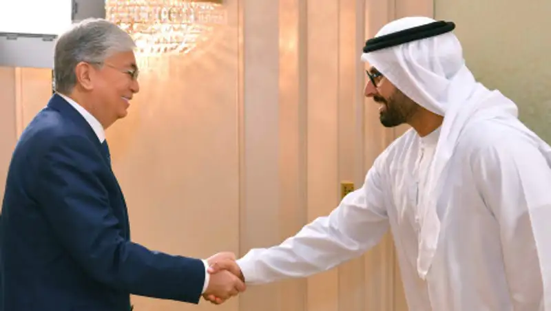 Токаев встретился с председателем совета директоров компании "Aldar Properties"