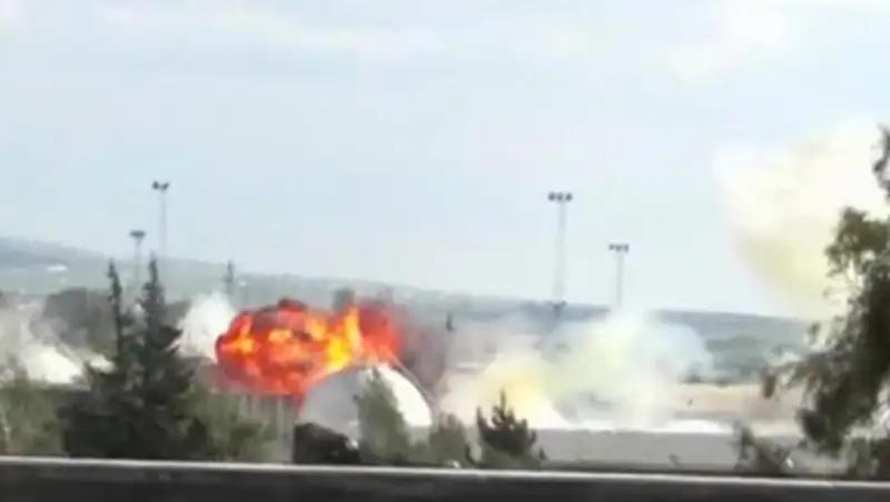 Немецкая девушка-снайпер убита в Сирии